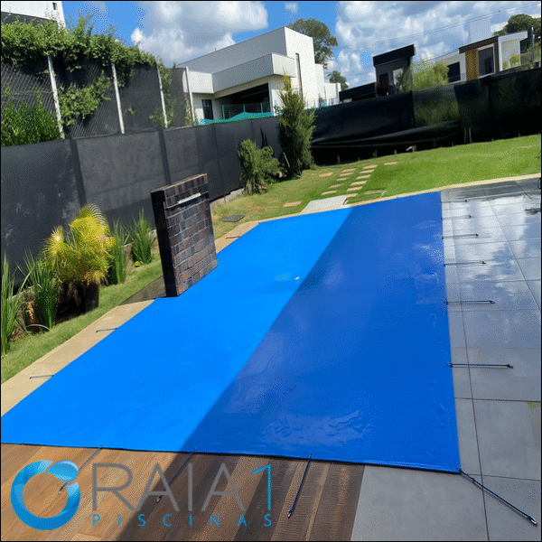 Capa de Proteção para Piscinas